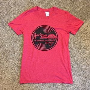 South Carolina tee size xs